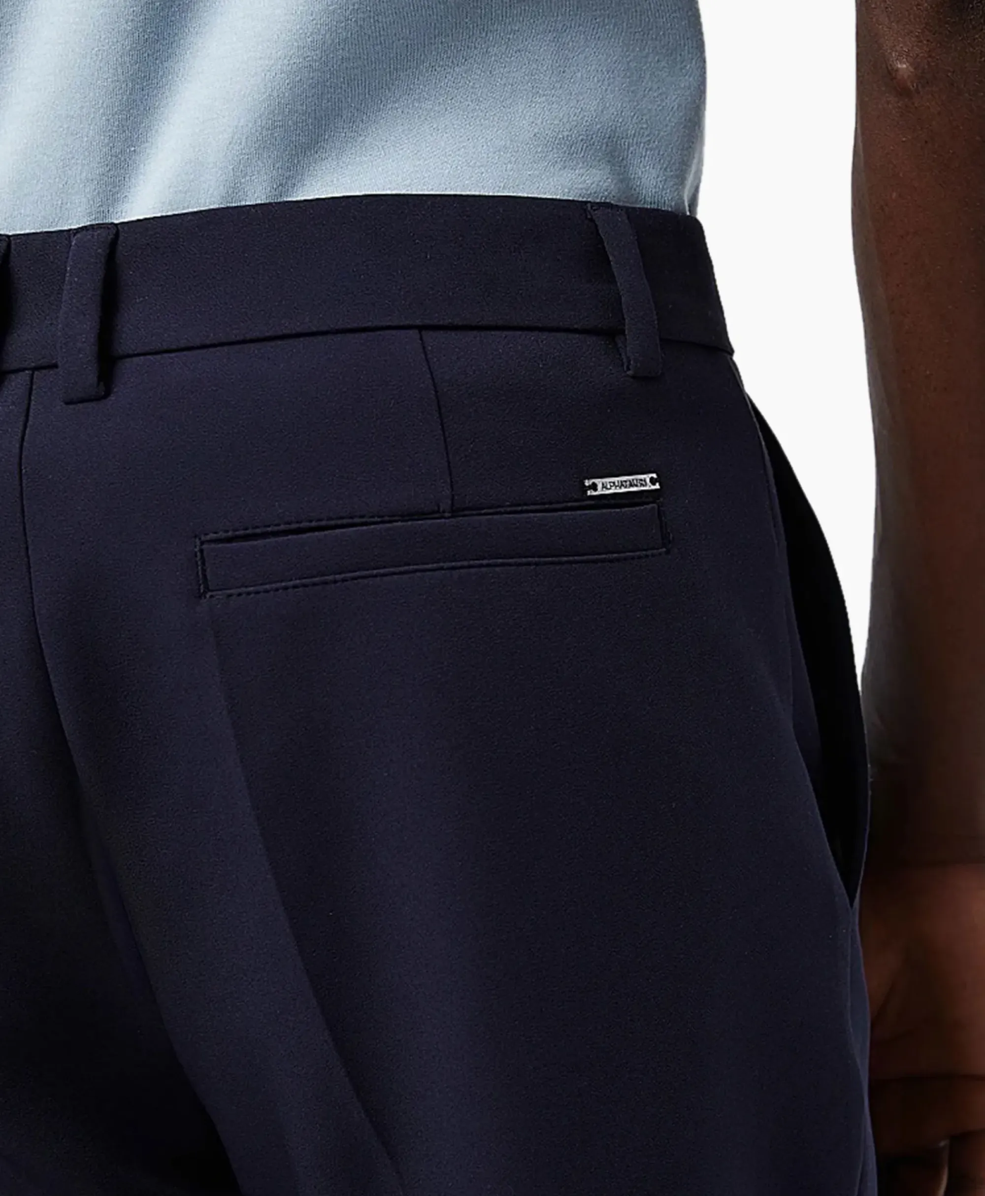 Broeken^Alpha Tauri Korte Broek Pelsh Donker Blauw