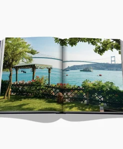 Lifestyle^Assouline Boek Bosphorus Private Diversen