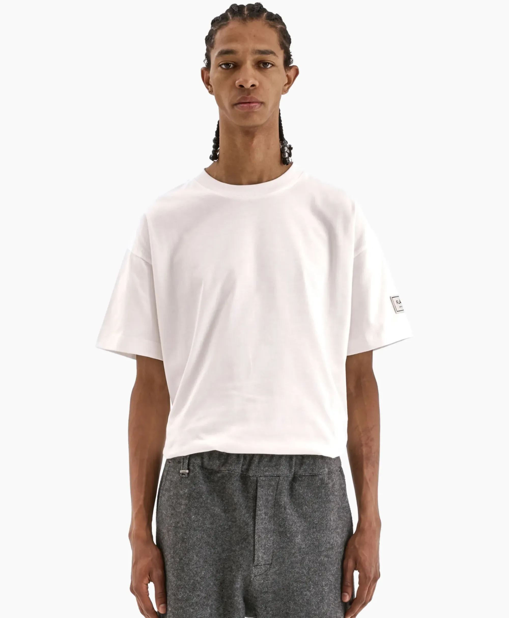 T-Shirts^Flâneur Flaneur T-Shirt Korte Mouw Atelier Sleeve Emblem Wit