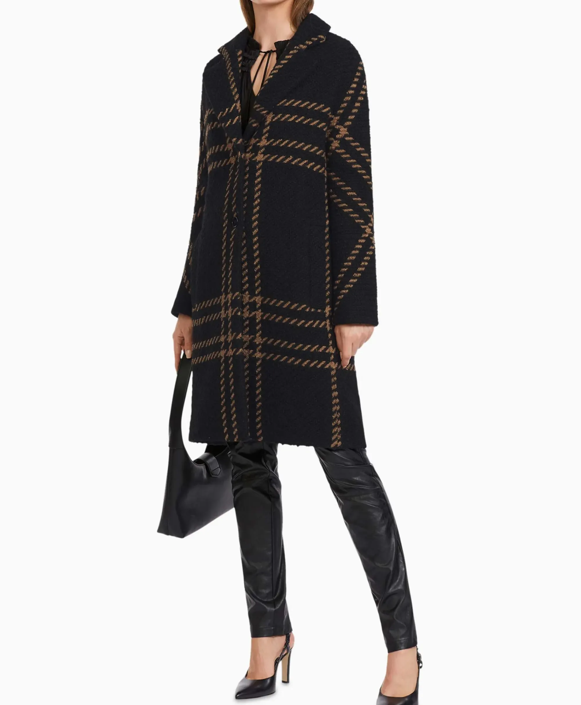 Jassen^Marccain Additions Coat Va 11.04 W11 Zwart
