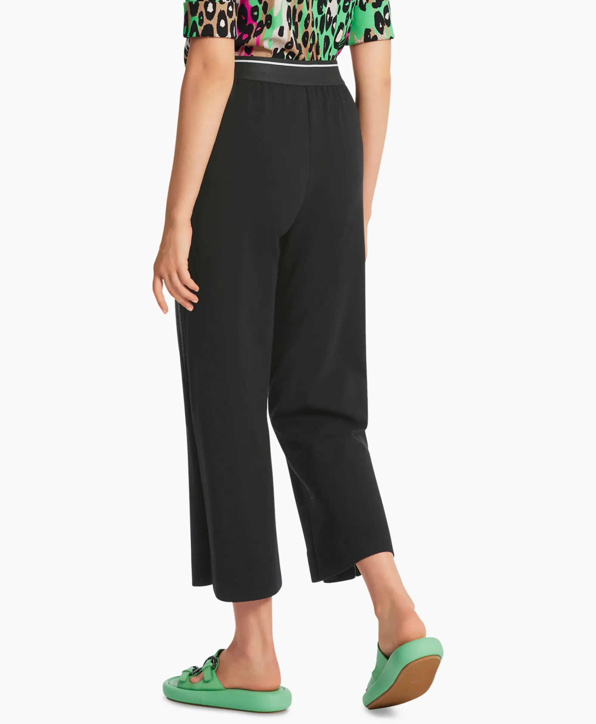Broeken^Marccain Sport Broek Ws 81.02 M09 Zwart