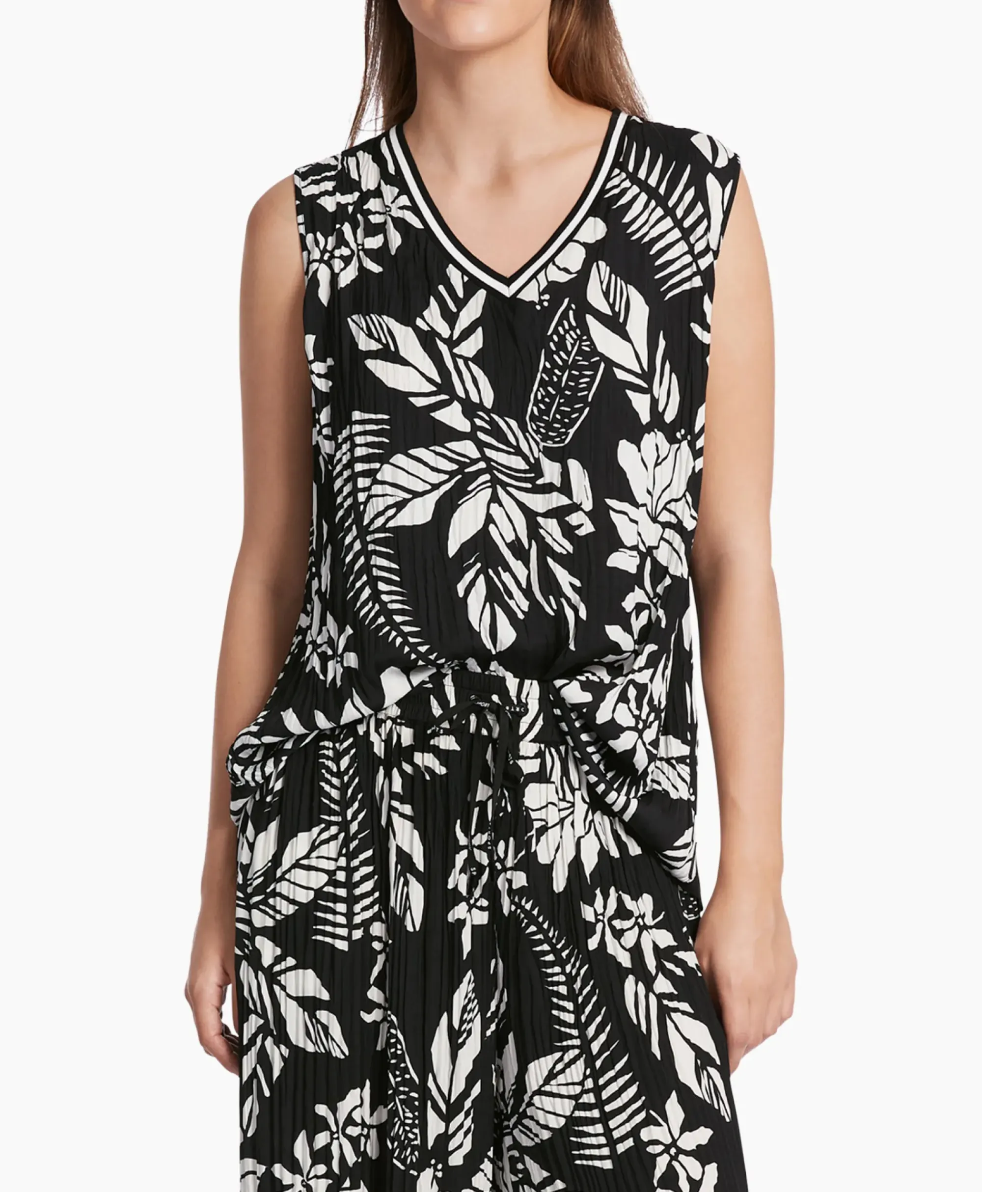 T-Shirts & Tops^Marccain Sport Top Ws 61.01 W22 Zwart