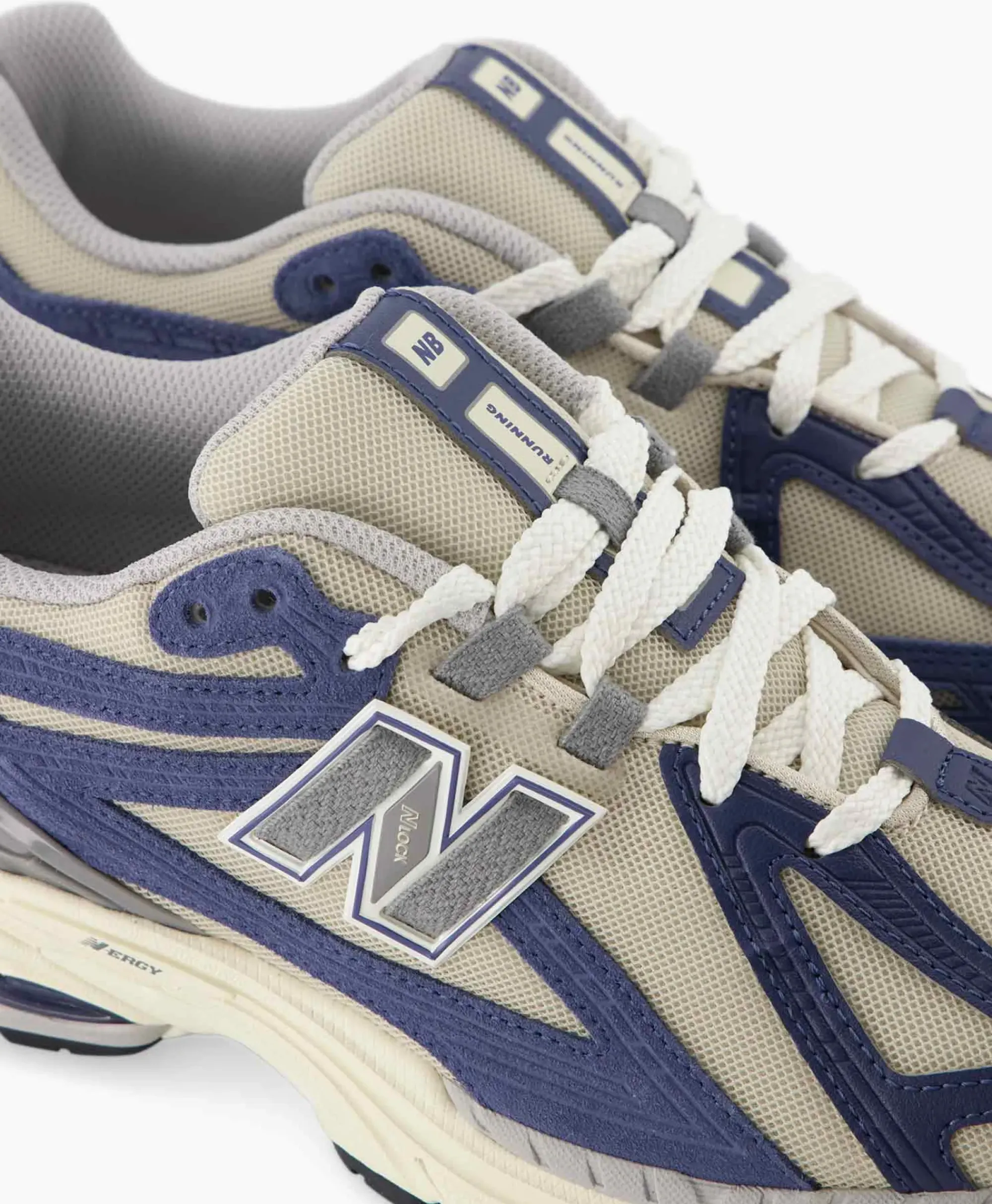 Sneakers^New Balance Sneaker 1906 Grijs