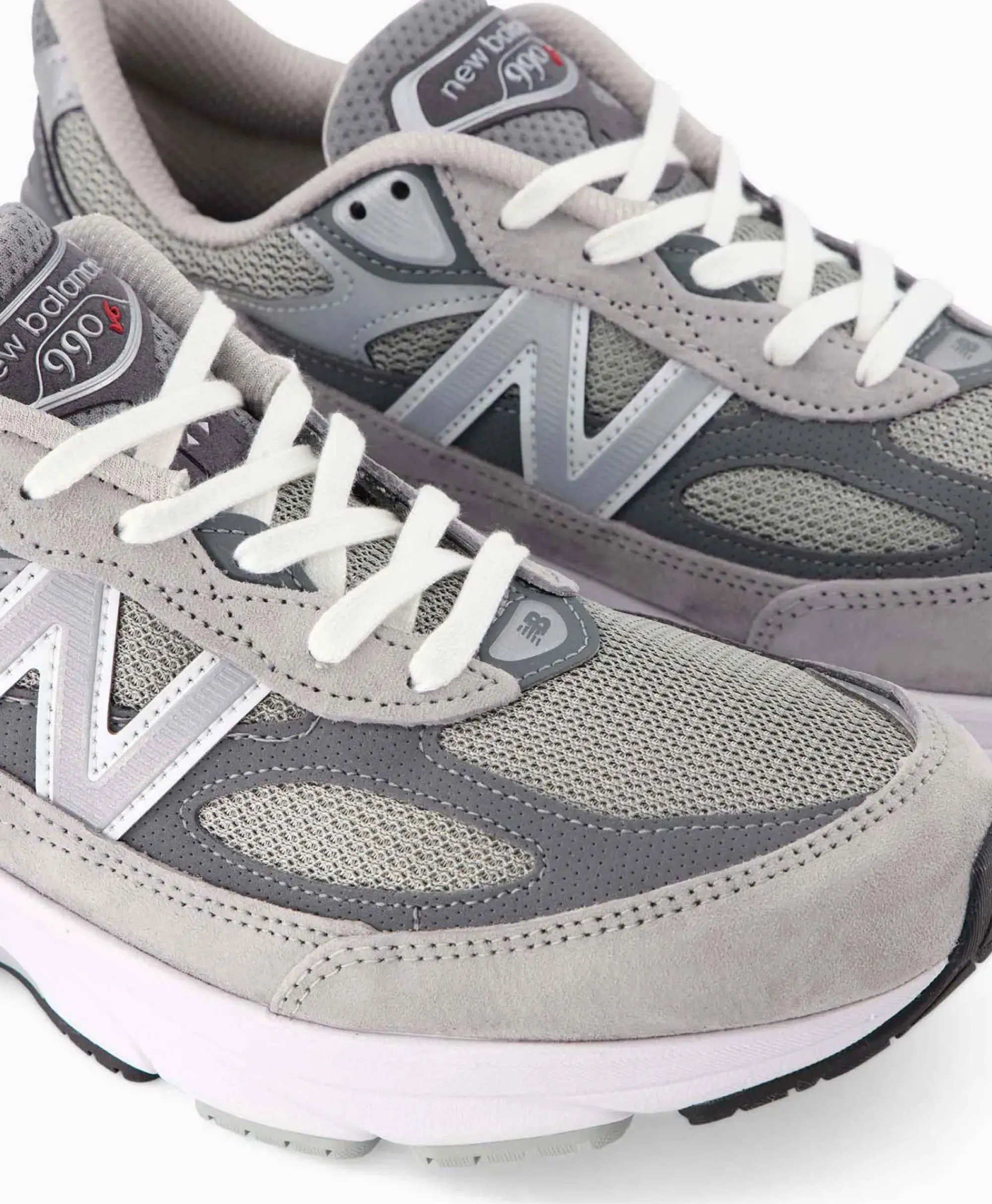 Sneakers^New Balance Sneaker M990V6 Grijs
