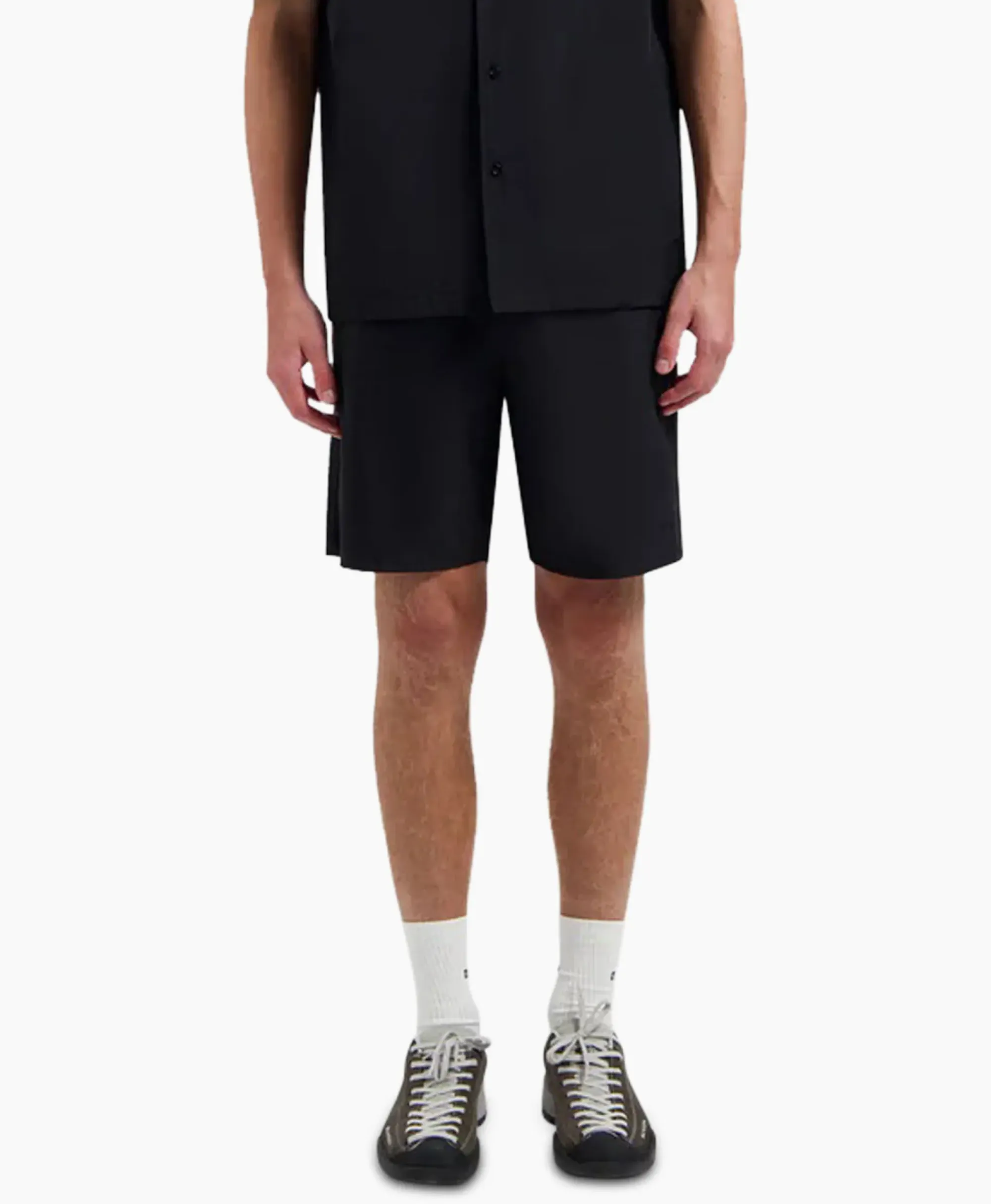 Broeken^Olaf Hussein Korte Broek Nylon Zwart