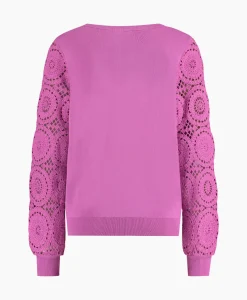 Truien^Studio Anneloes Pullover Dinah Crochet Roze